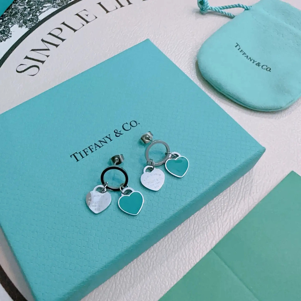 Tiffany & Co. Circle Heart Earrings